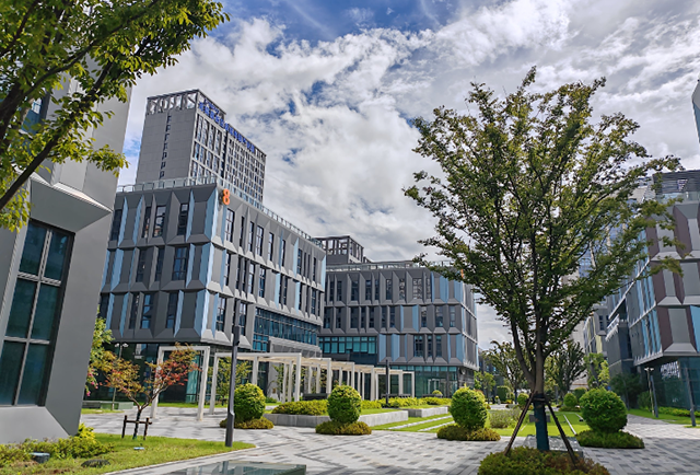 辽阳工业地产投资新蓝海——新能源产业园区崛起